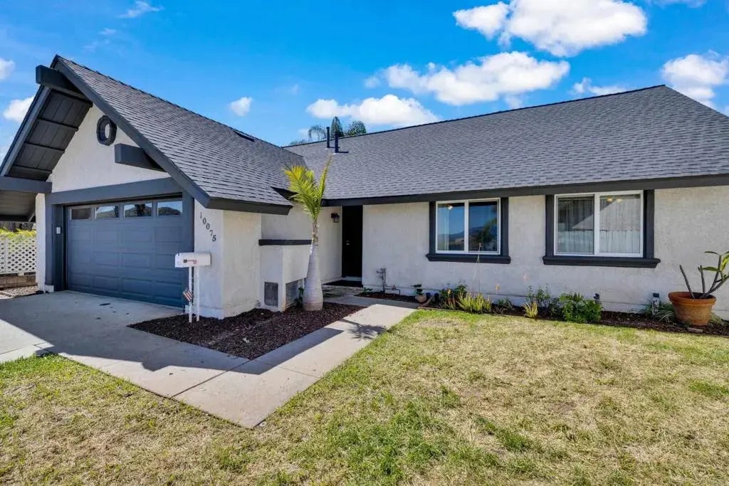 10075 Anja Place, Lakeside