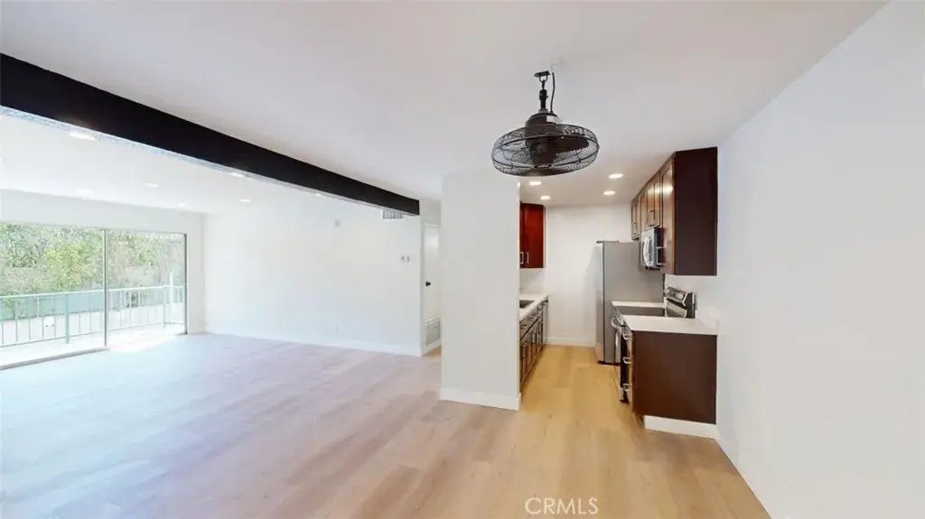 5460 White Oak Avenue D102, Encino