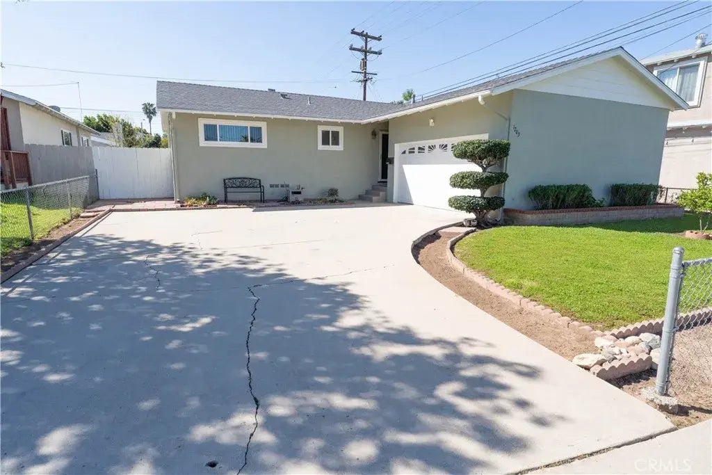 1203 Roselle Court, El Cajon
