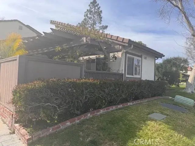 25761 Player Drive, Valencia