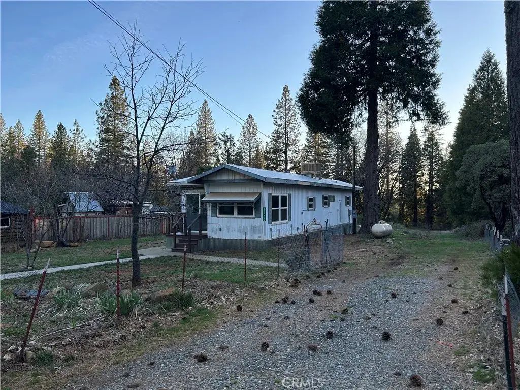 17035 Manzanita Street, Stirling City