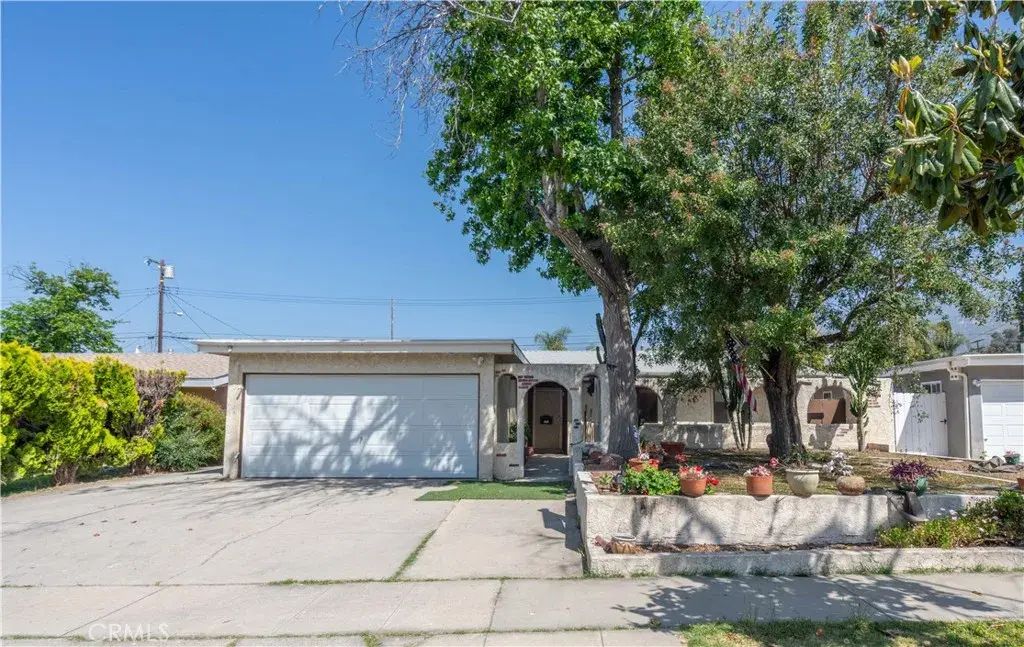 13243 Calcutta Street, Sylmar