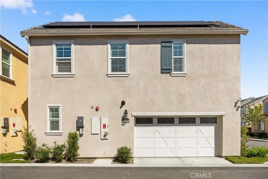 16380 Embark Way, Chino