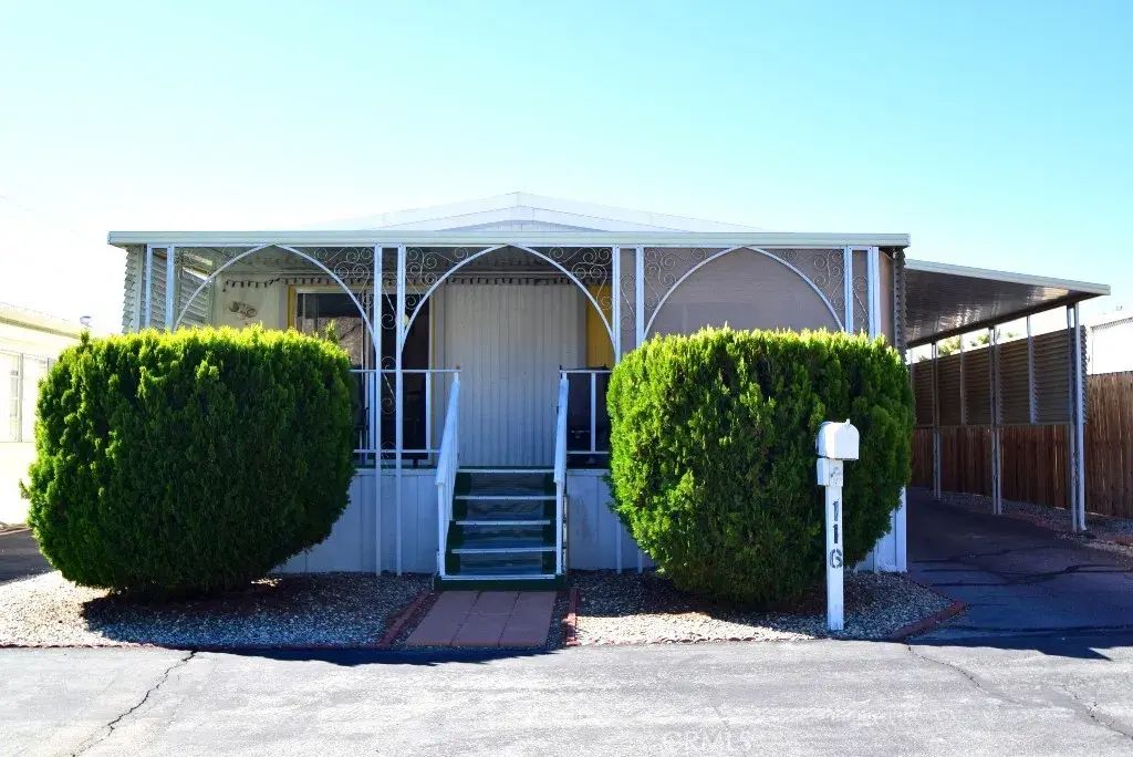 56254 29 Palms 116, Yucca Valley