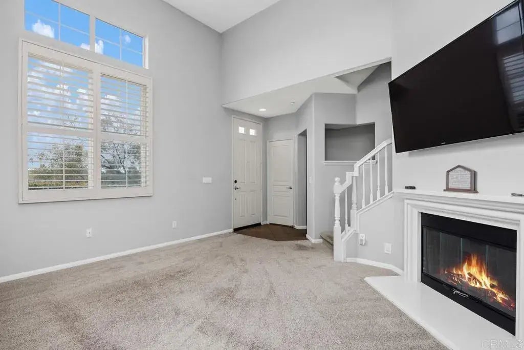 14658 Via Fiesta 3, SANTALUZ