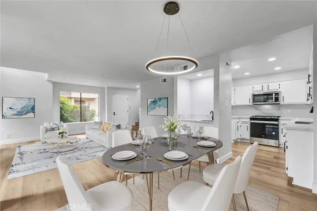 849 E Victoria Street 112, Carson