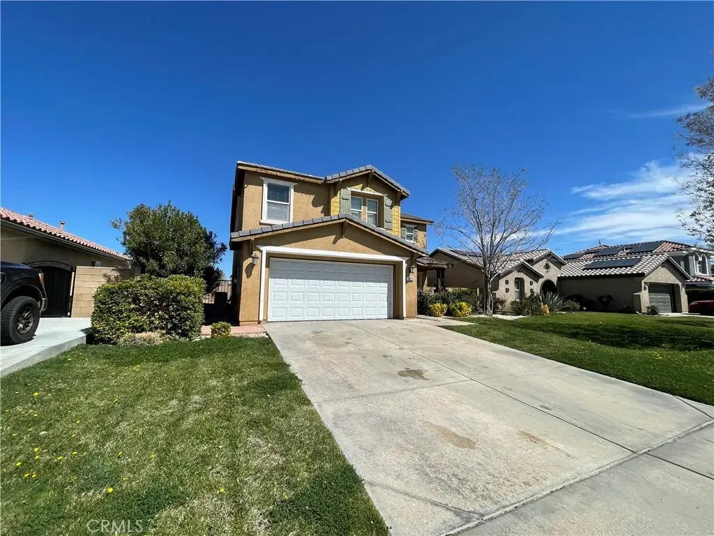 3039 De Flores, Lancaster