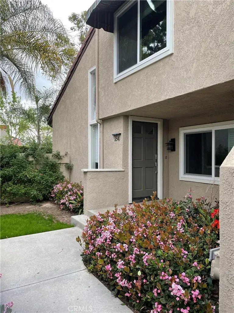 184 Stanford Court 92, Irvine