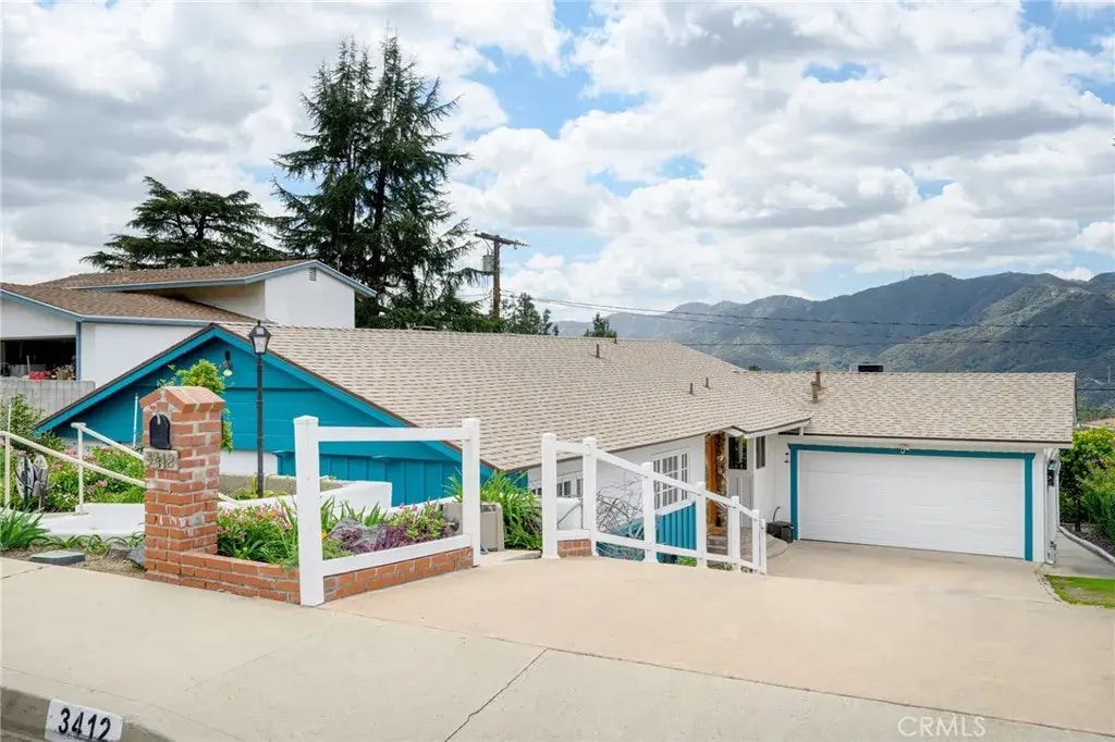 3412 Henrietta Ave, Glendale