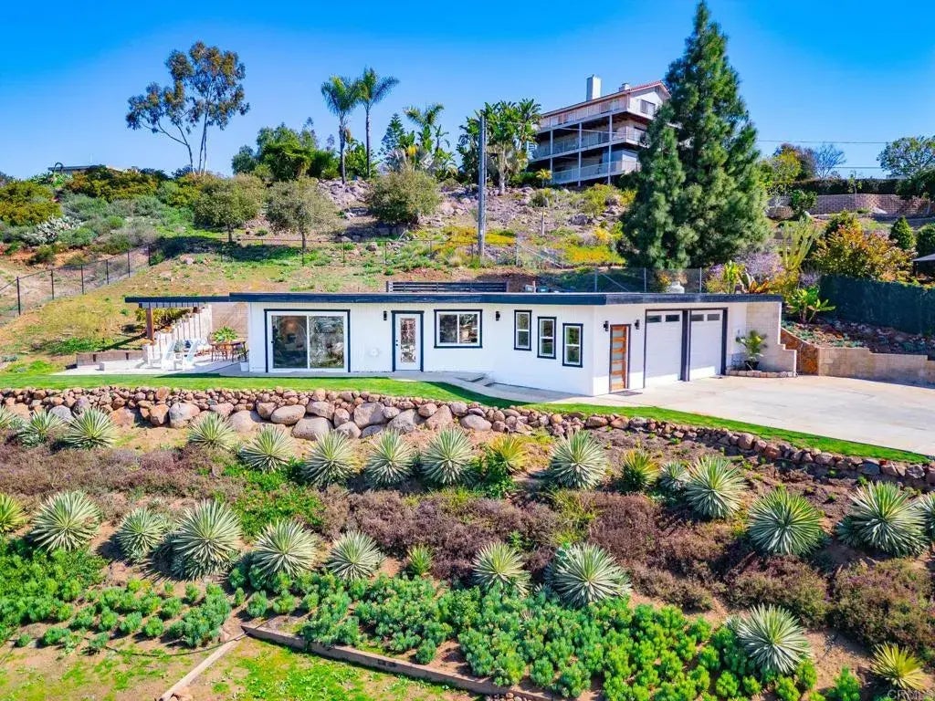 1653 San Luis Rey Avenue, Vista