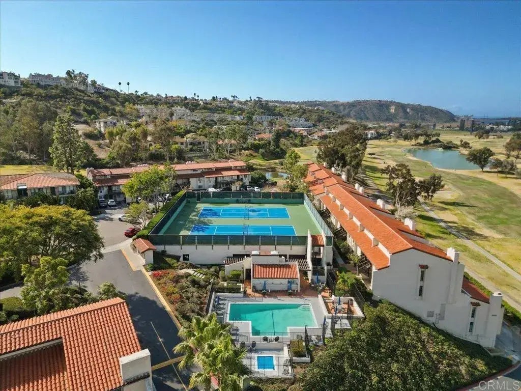 2502 Navarra Dr Unit 216, Carlsbad