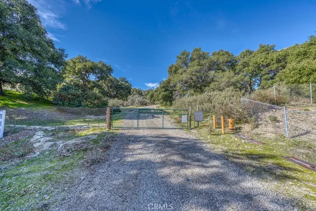 Pineview, Canyon Country