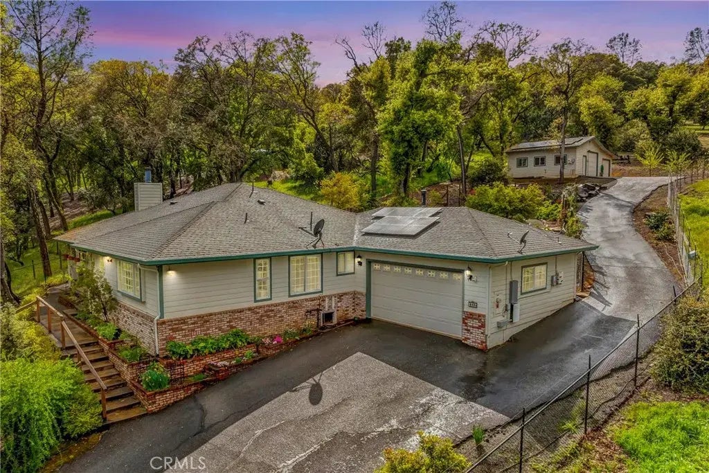 2465 Eastlake Drive, Kelseyville