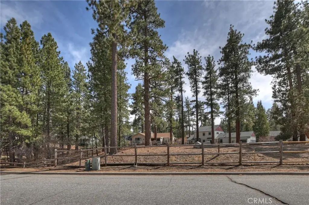 42543 Gold Rush, Big Bear Lake