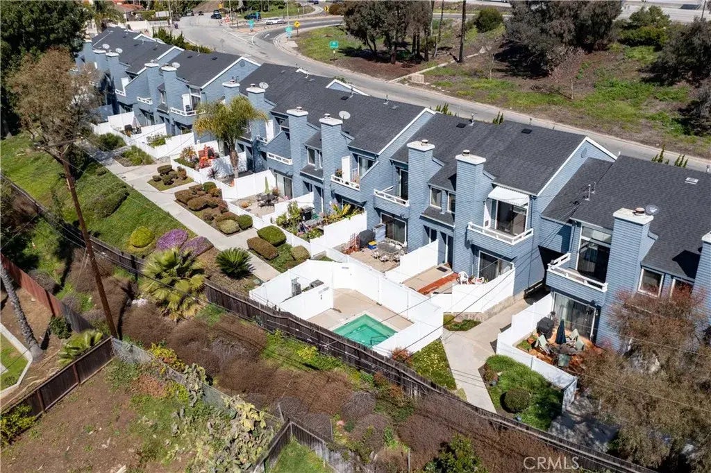 3309 N. Crest Drive, Long Beach