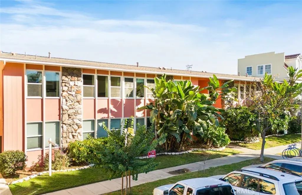 1023 E 1st Street 19, Long Beach