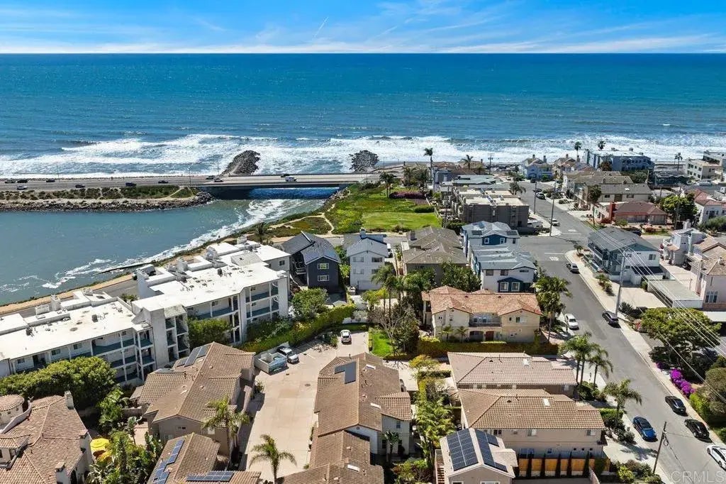 253 Chinquapin Avenue, Carlsbad