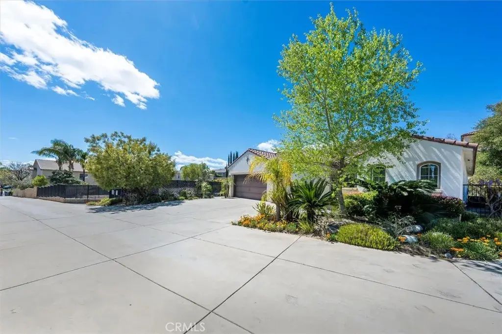 21729 Rose Canyon Lane, Saugus