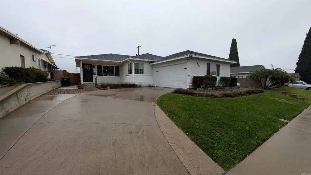 6631 Birchwood Street, 