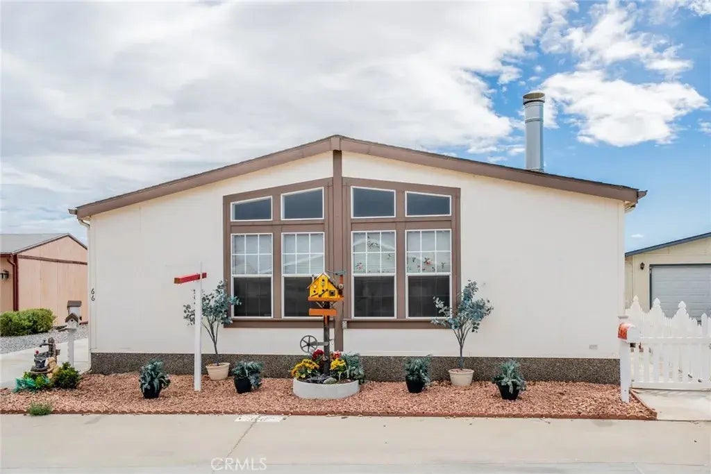 22241 Nisqually 66, Apple Valley