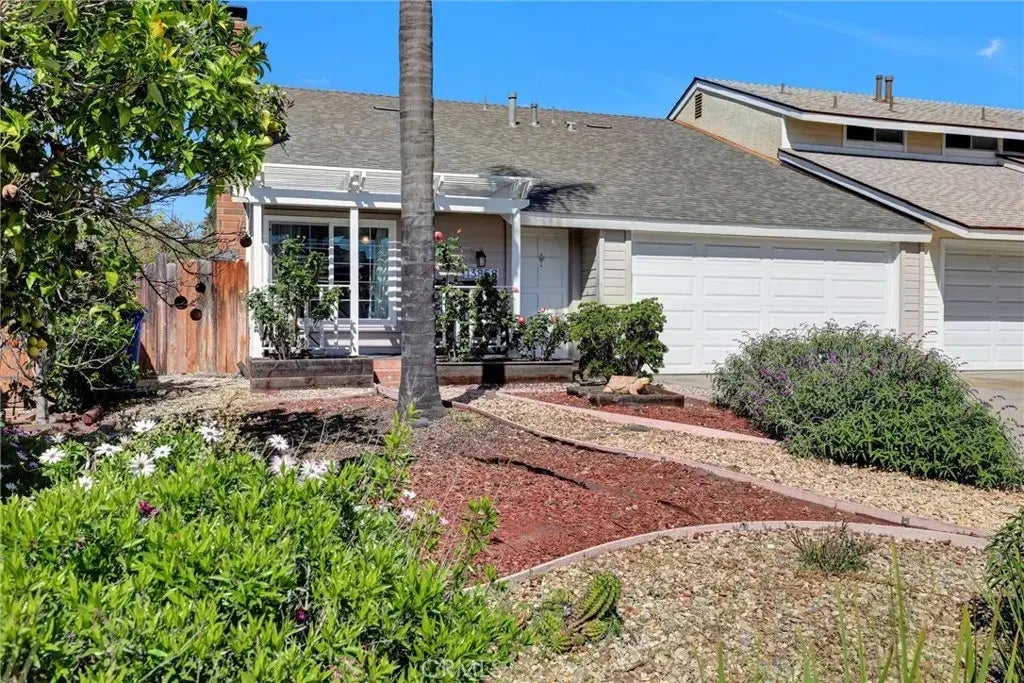 13858 Midgrove Court, Poway