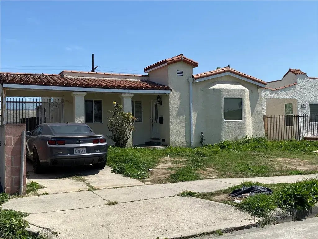 5814 Arlington Avenue, Los Angeles