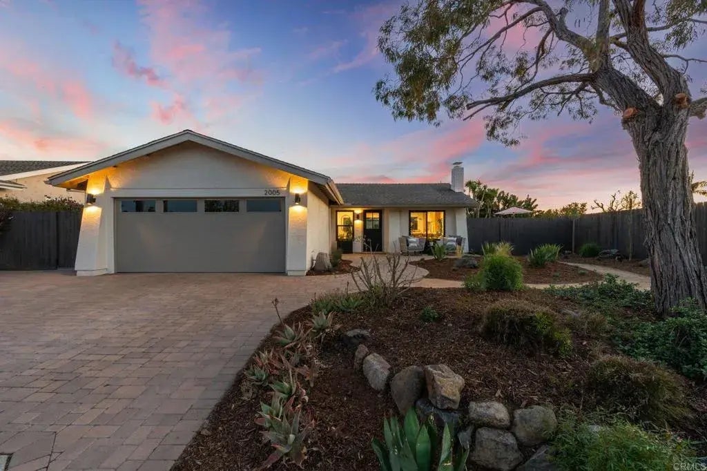 2005 Shadow Grove Way, Encinitas