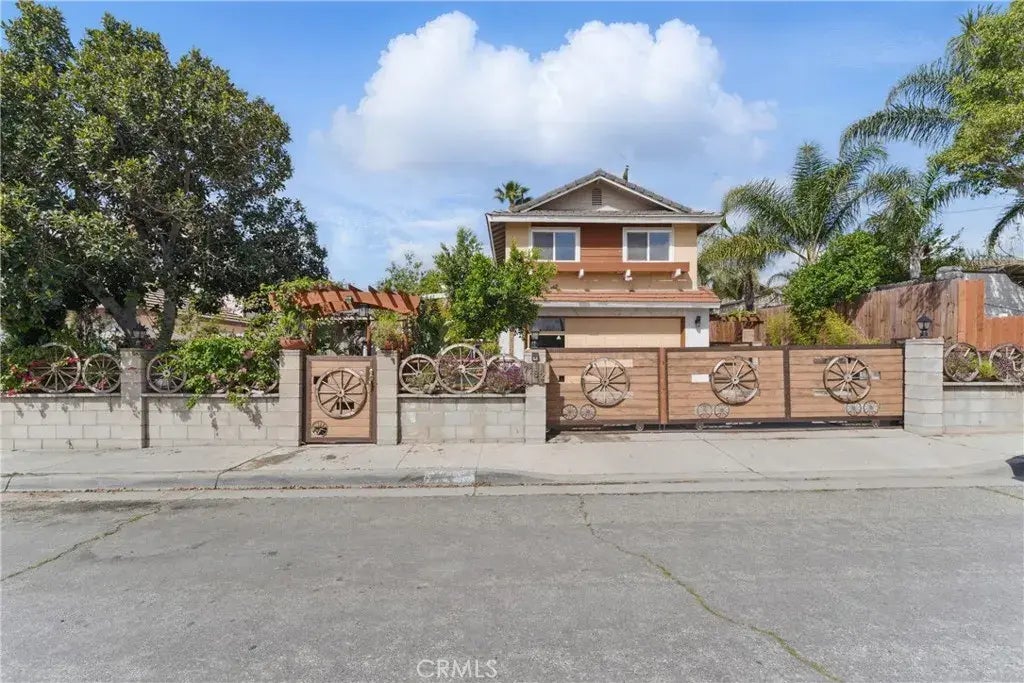 7782 Celeste Avenue, Fontana