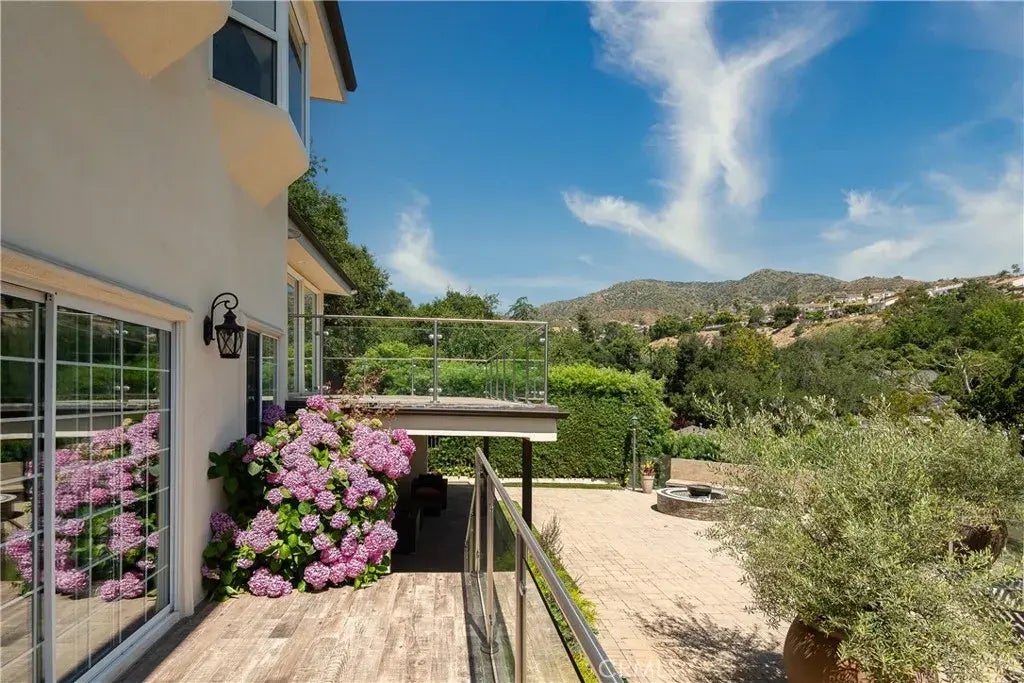 1600 Royal Boulevard, Glendale