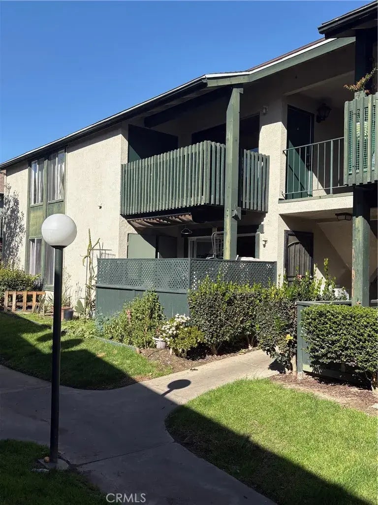 23266 Orange Avenue 6, Lake Forest