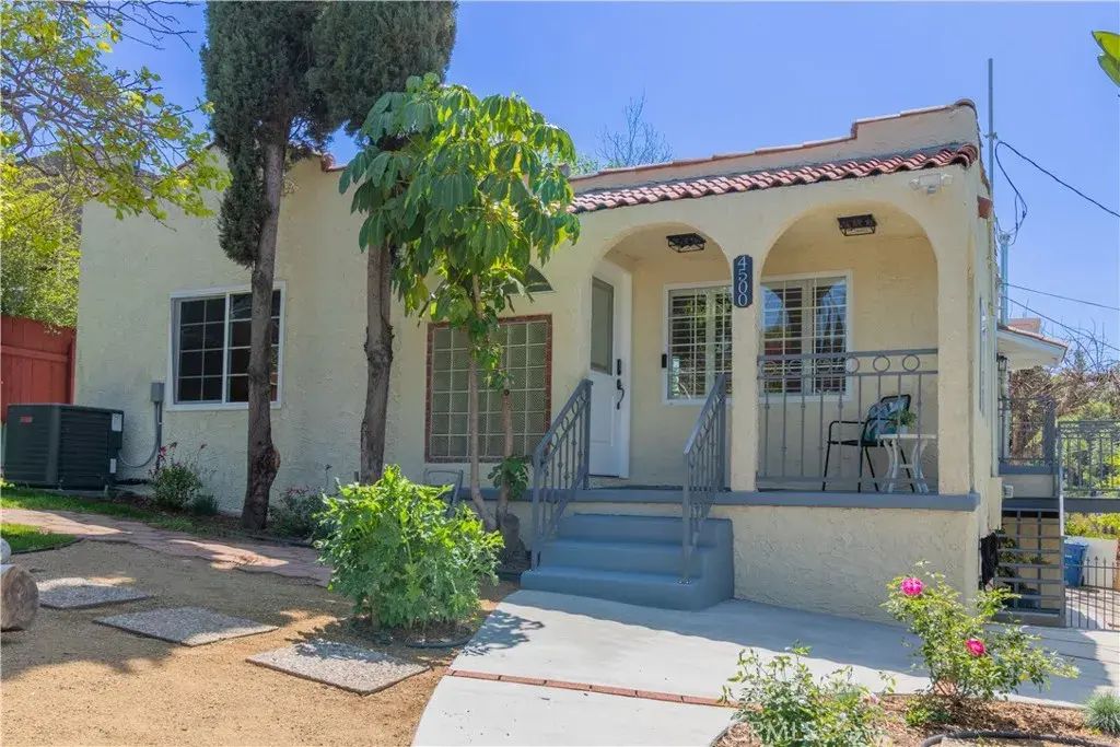 4500 Mont Eagle Place, Los Angeles