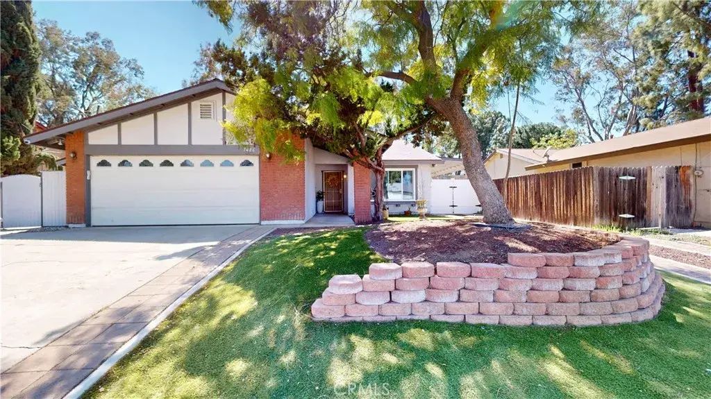 1486 Baird Street, Corona