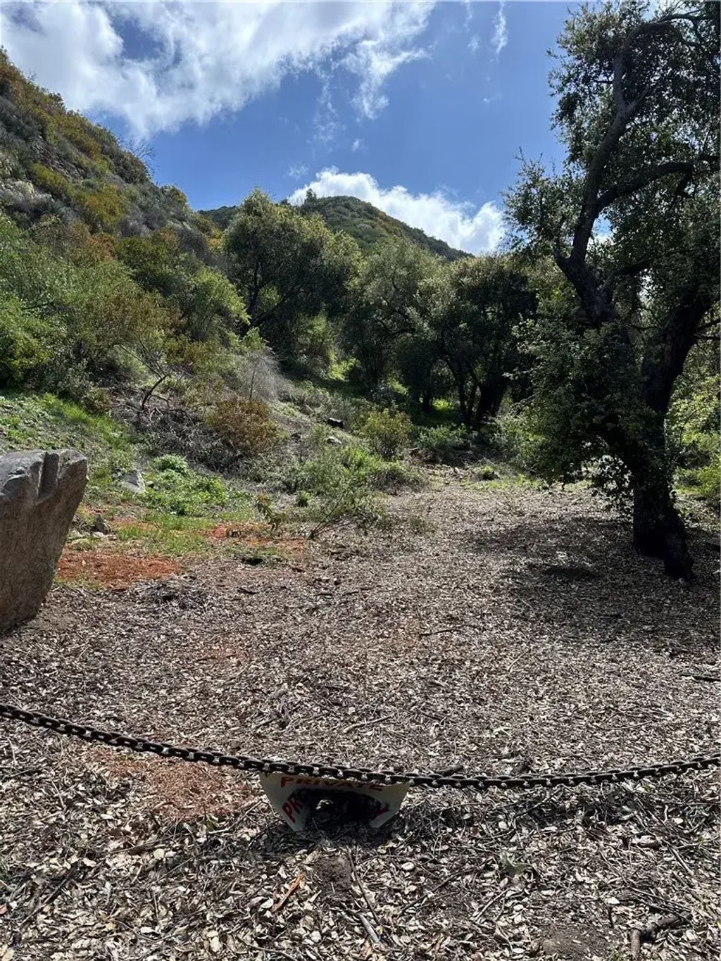 1 Latigo Canyon Road, Malibu