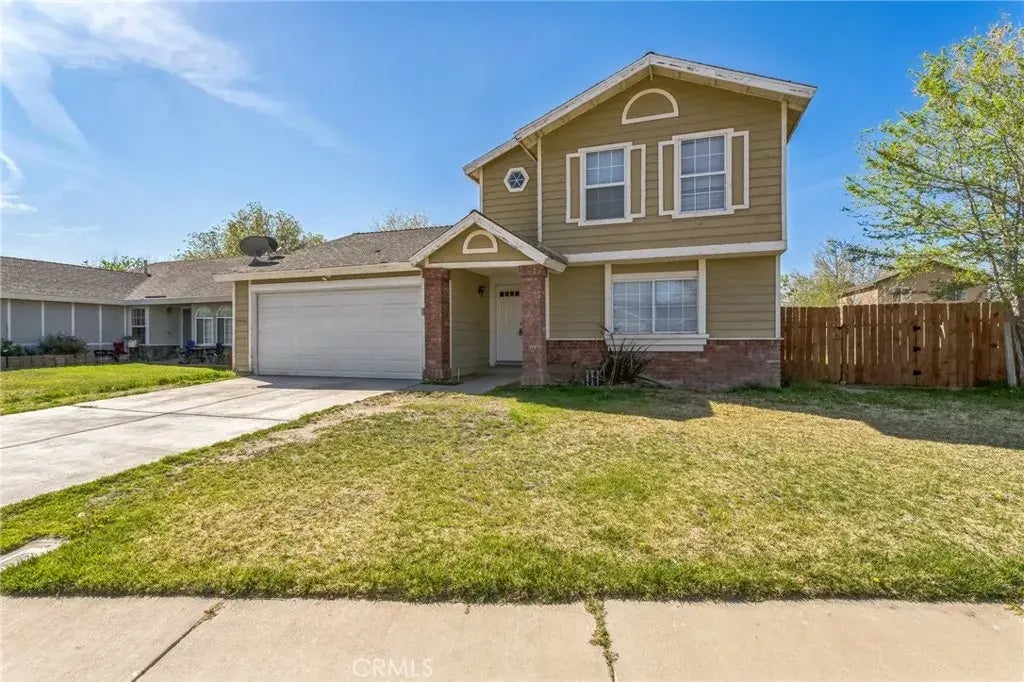 824 W Avenue H5, Lancaster