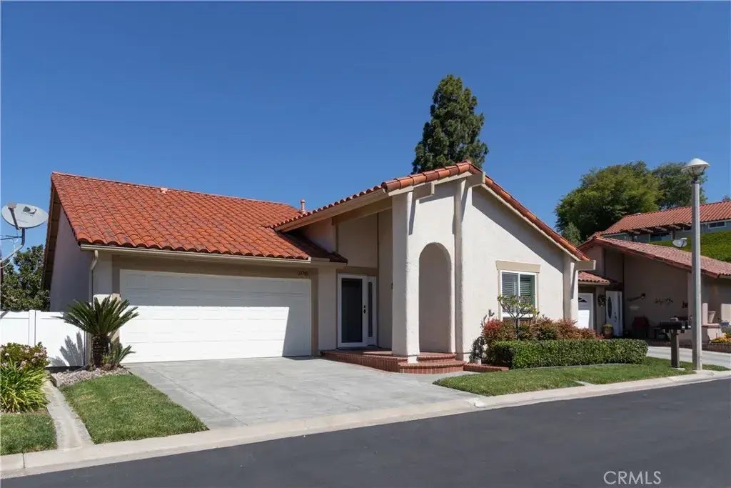 27748 Calle Valdes, Mission Viejo