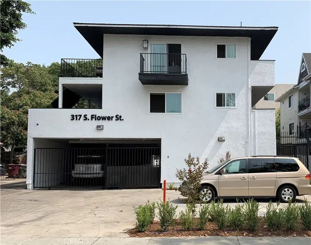 317 S Flower Street, Santa Ana