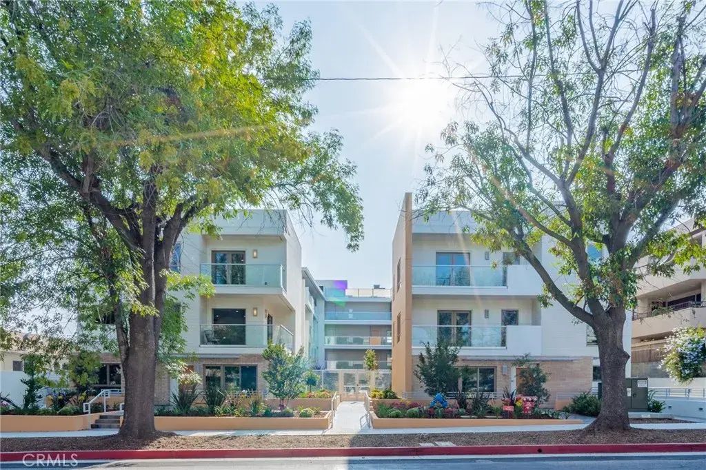 137 S Wilson Avenue 110, Pasadena