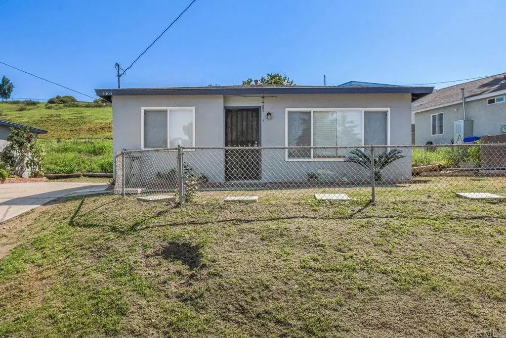 5305 Santa Margarita Street, 