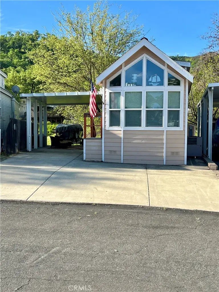 2141 Yellow Feather Lane, Paso Robles