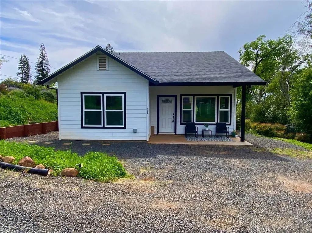 319 Redbud Drive, Paradise