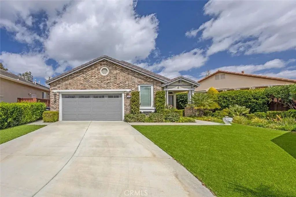7692 Dutra Drive, Hemet