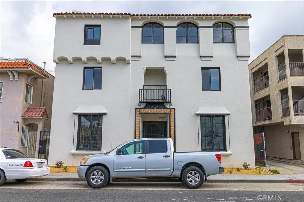 1827 E 4th Street 3, Long Beach