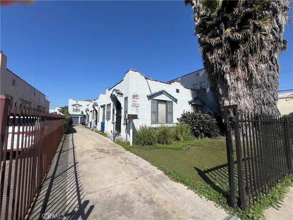 3421 11th Avenue, Los Angeles
