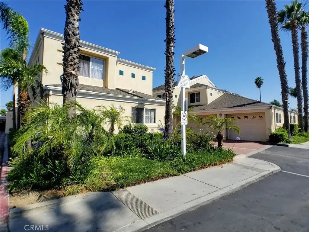 6350 Gage Avenue 305, Bell Gardens