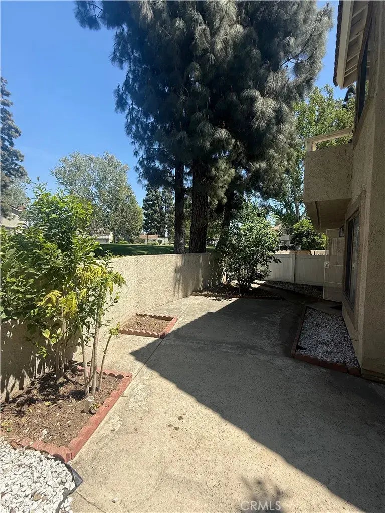 5440 Iowa Court 110, Chino