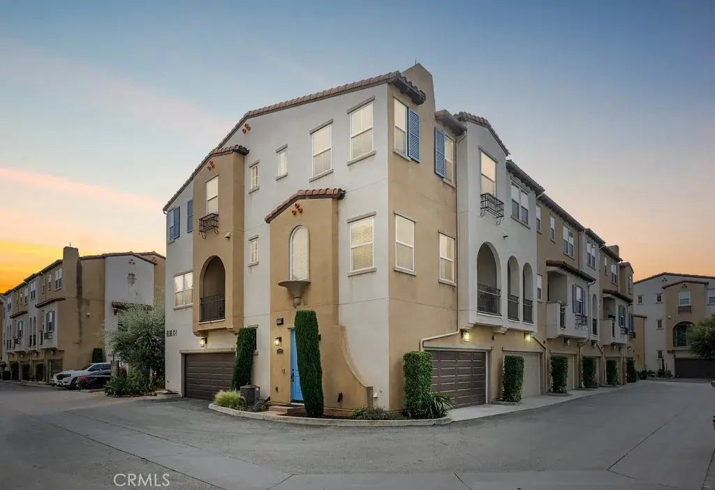 1029 Star Ruby Drive 122, Covina