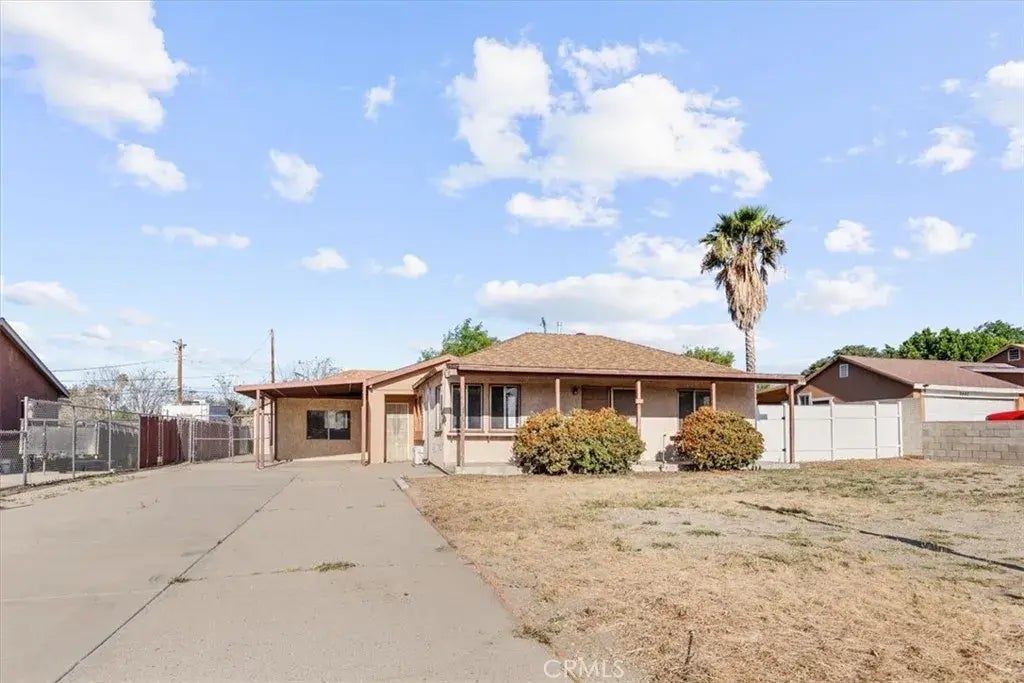 9454 Palm Lane, Fontana