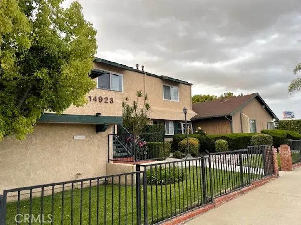 14927 Leffingwell Road 22, Whittier