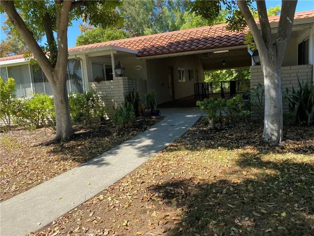 2340 Avenida Sevilla N, Laguna Woods