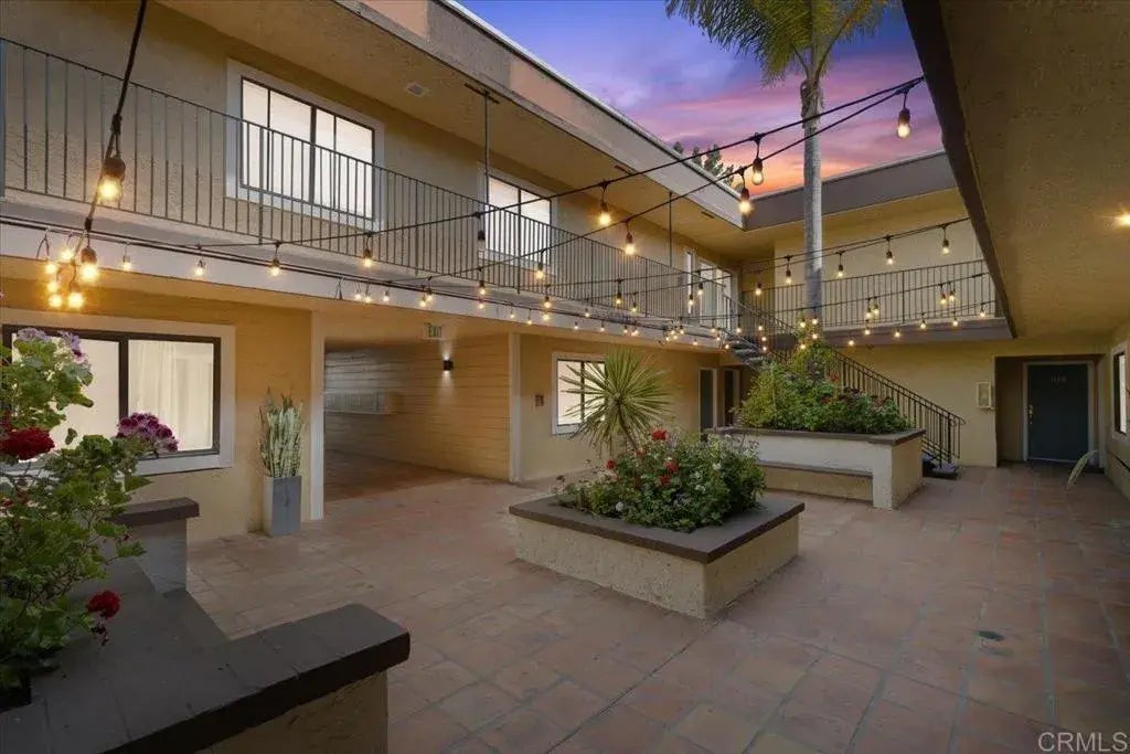 1002 30th Street 107, 